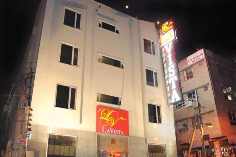 拉维斯塔酒店 德里 外观 照片